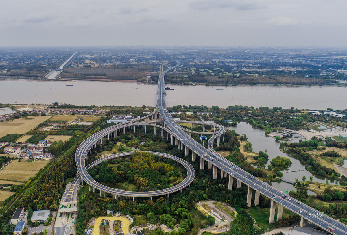 镇江楼市2020年上半年成交量,镇江楼市未来5年走向