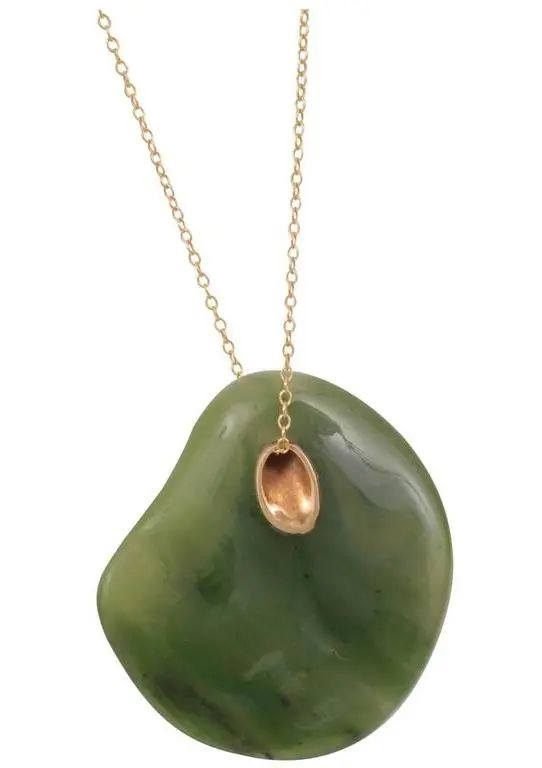 谭松韵关晓彤金鹰节,关晓彤谭松韵红毯走秀