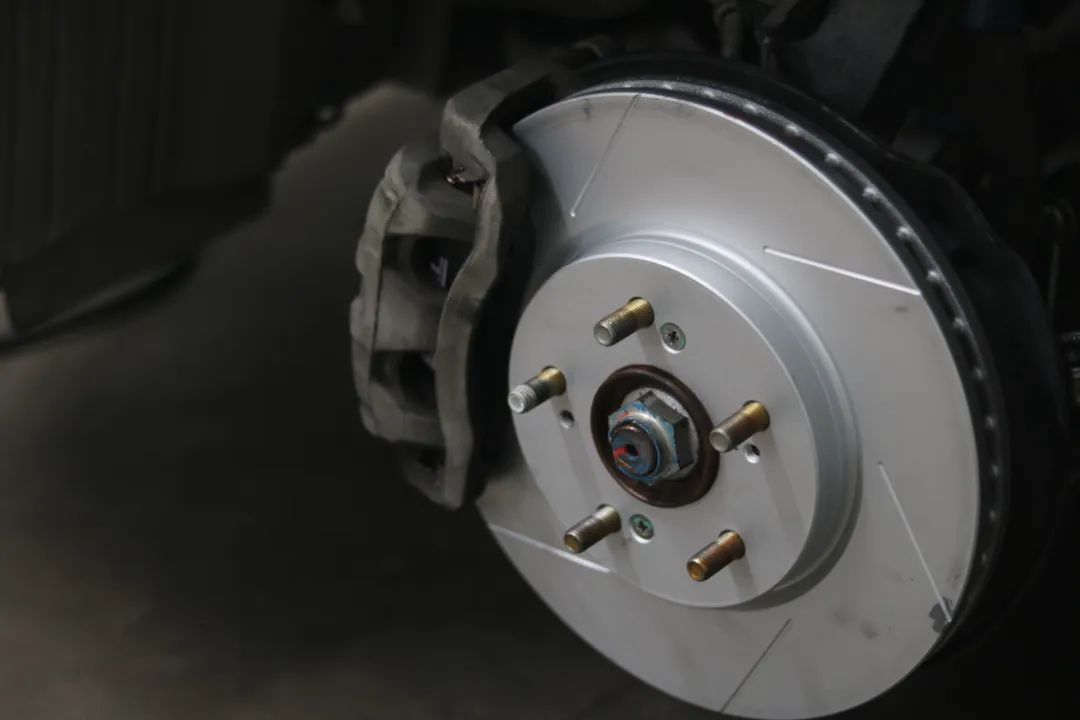 艾力绅可以象皇冠一样翻新吗,艾力绅12款整车翻新