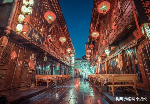 成都吃喝玩乐一体的地方,成都一个人吃喝玩乐