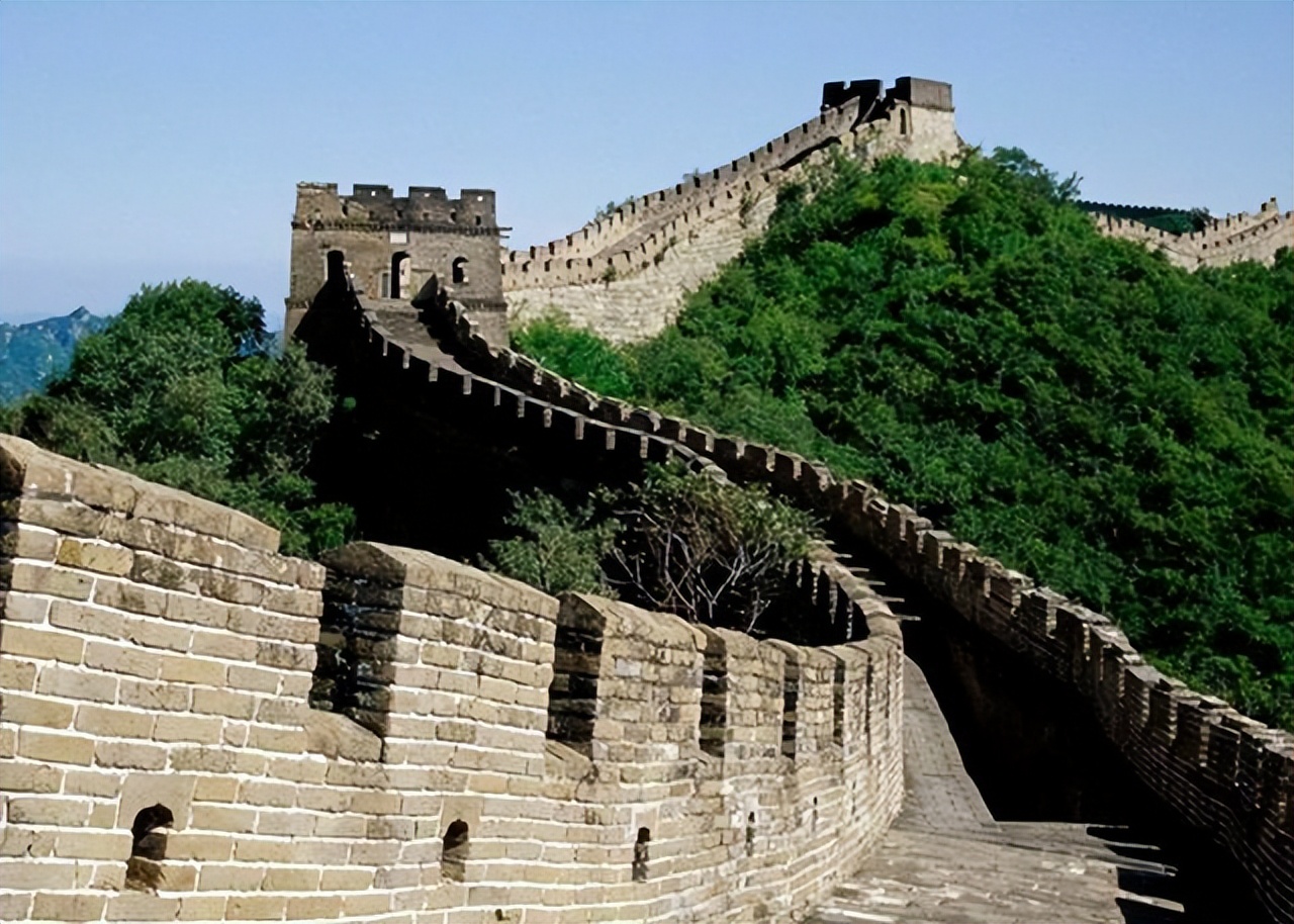 万里长城和长城雄风的区别在哪,不到长城非好汉来历