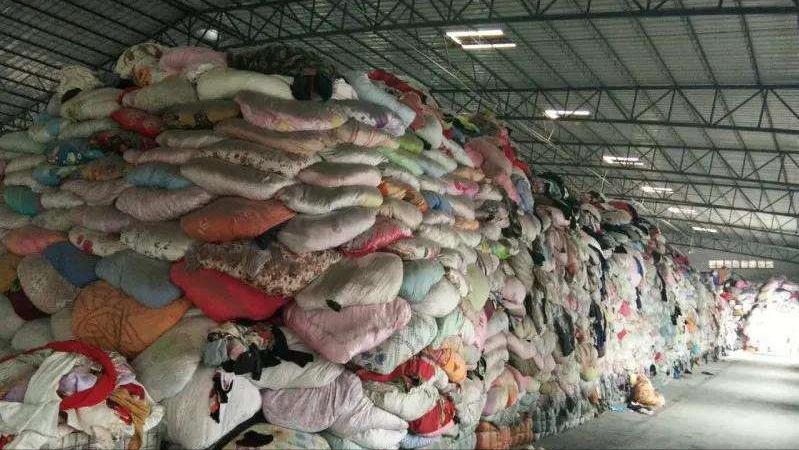 中国旧衣在非洲遭疯抢！日产600万件，旧衣回收或带动千万产业？