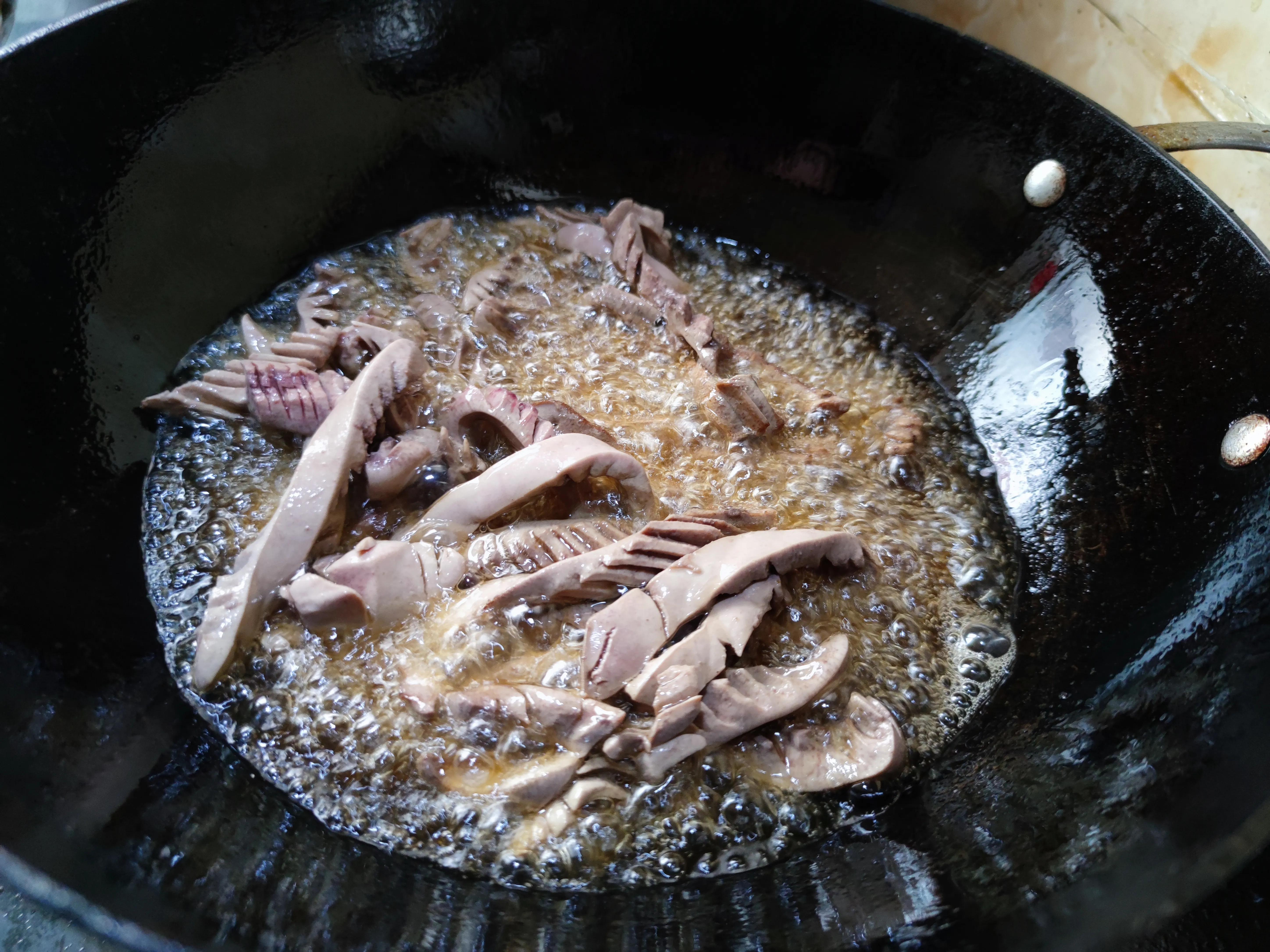 补锌的食物男人,补锌硒的药物推荐男士