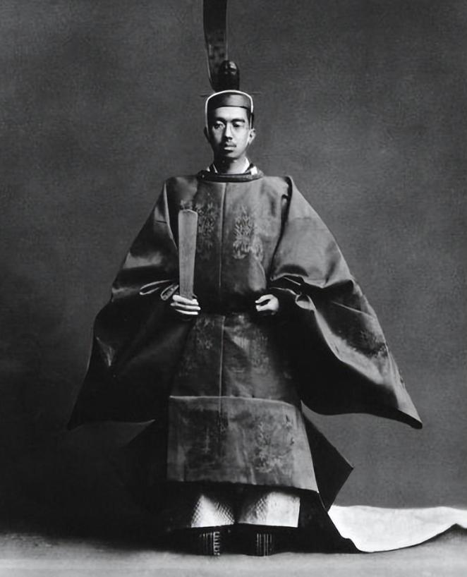 日本厕所便池设计,日本发明女厕所