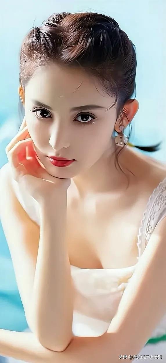 鍙ゅ姏濞滄墡鐟滀冀鏈嶅嚬閫犲瀷鎴浘,鍙ゅ姏濞滄墡鐟滀冀鏈嶈韩鏉愮収