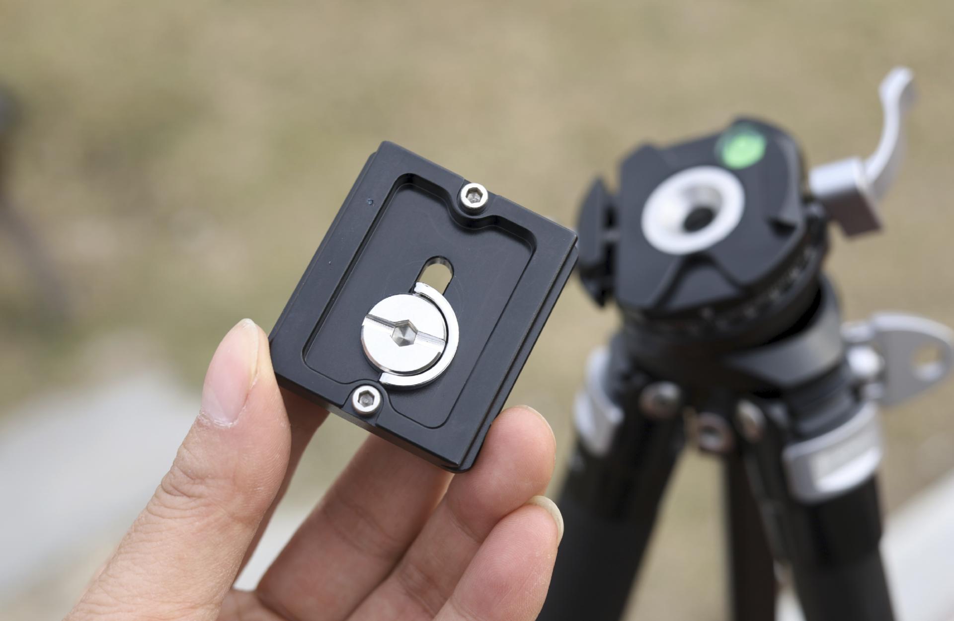 碳纤维三脚架和单脚架,百诺碳纤维与铝合金三脚架