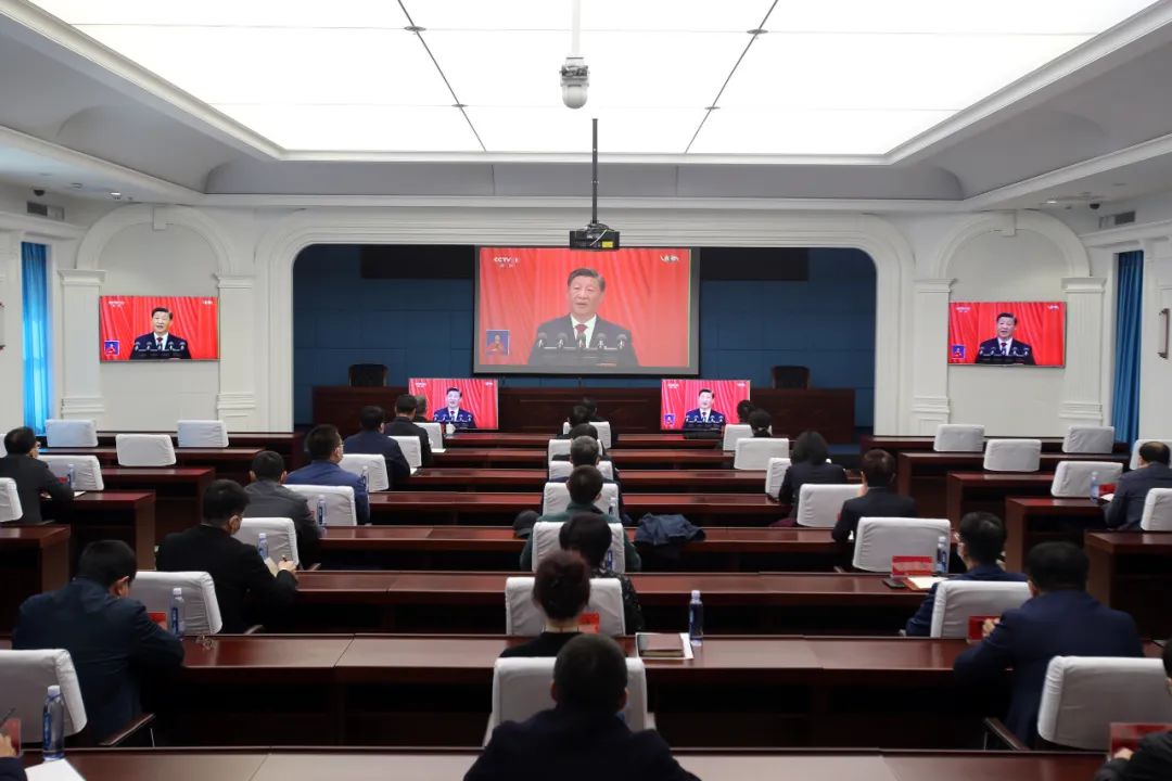 市税务局收听收看党的二十大,税务部门认真学习党的二十大精神