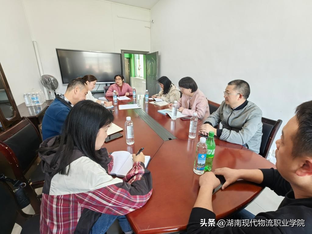 大学生就业与创新创业指导上课,创新创业与就业指导课模拟面试