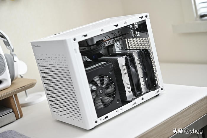 七彩虹主板b760和影驰760,七彩虹b760冰霜对比影驰b760