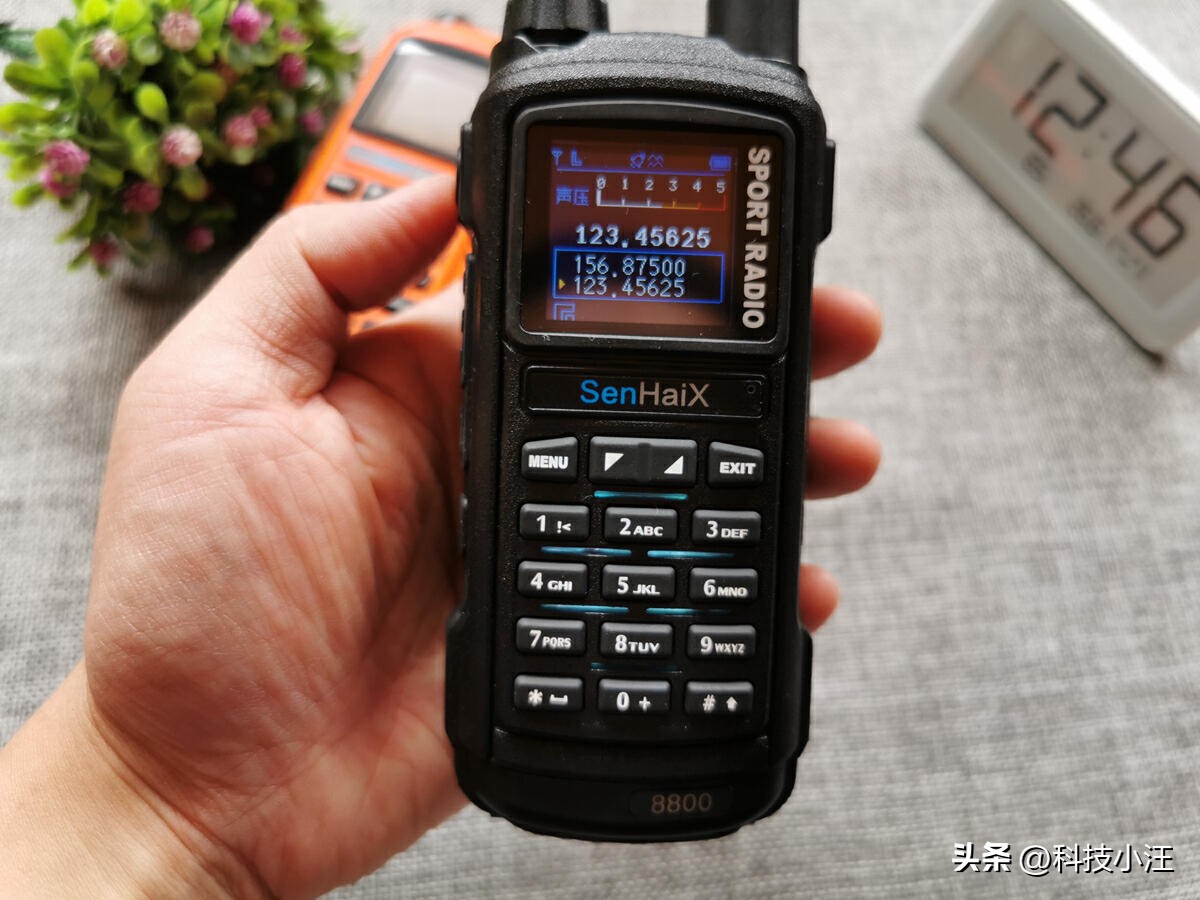 挑选对讲机选什么样的对讲机,手持对讲机哪个最好最实用