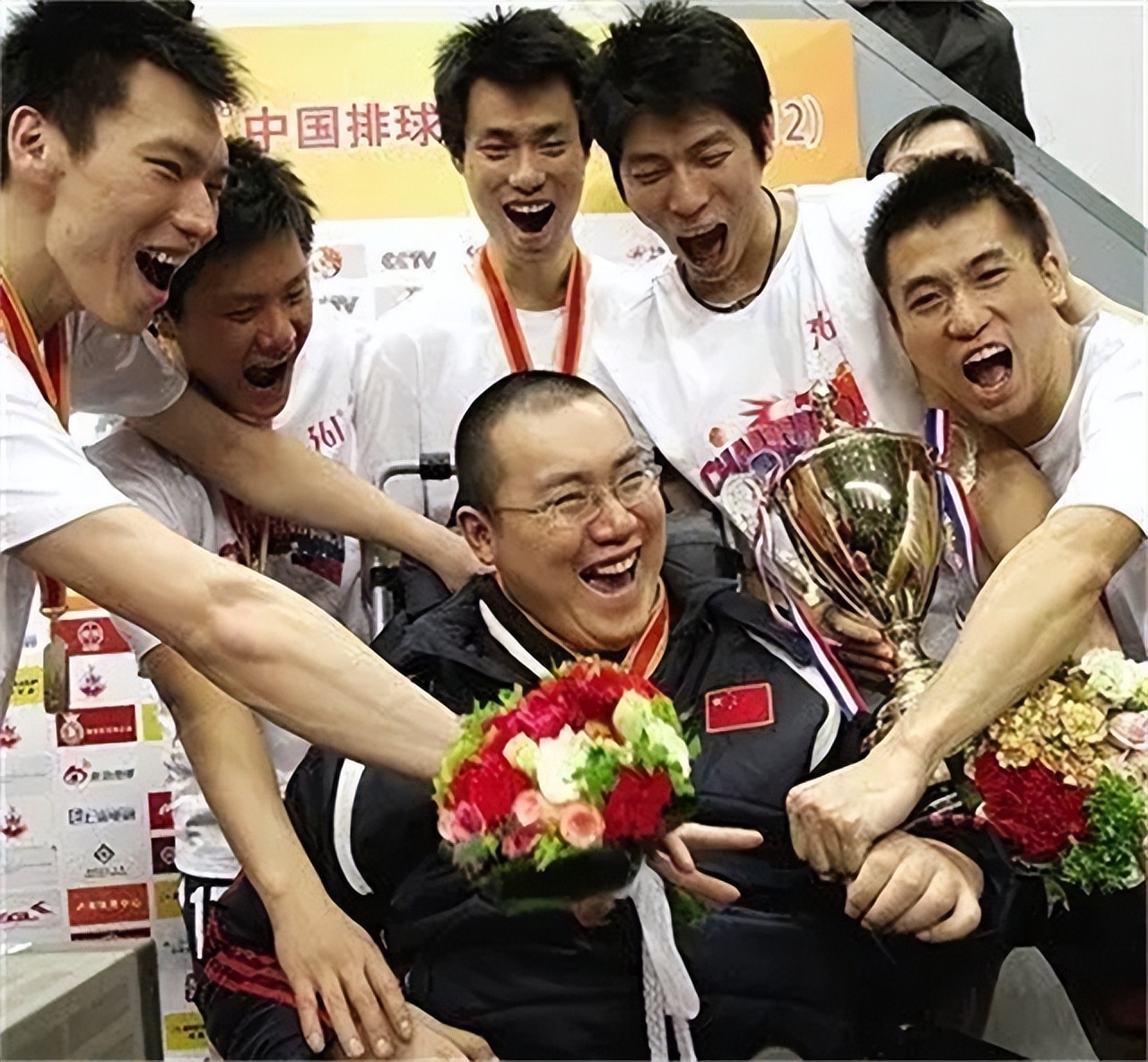 排球运动员汤淼的母亲为何改嫁了,汤淼现家庭状况