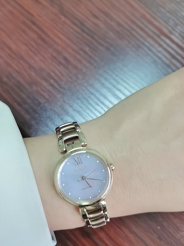 西铁城手表怎么样什么档次,西铁城的手表怎么样值得买吗