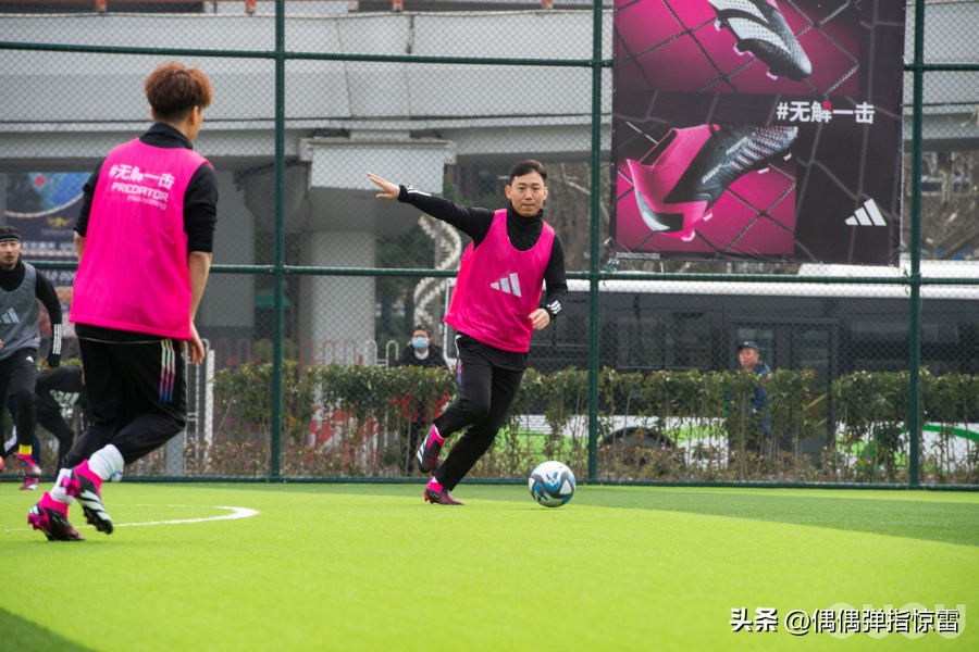 阿迪达斯predatoraccuracy2,阿迪达斯predatoraccuracy次高端