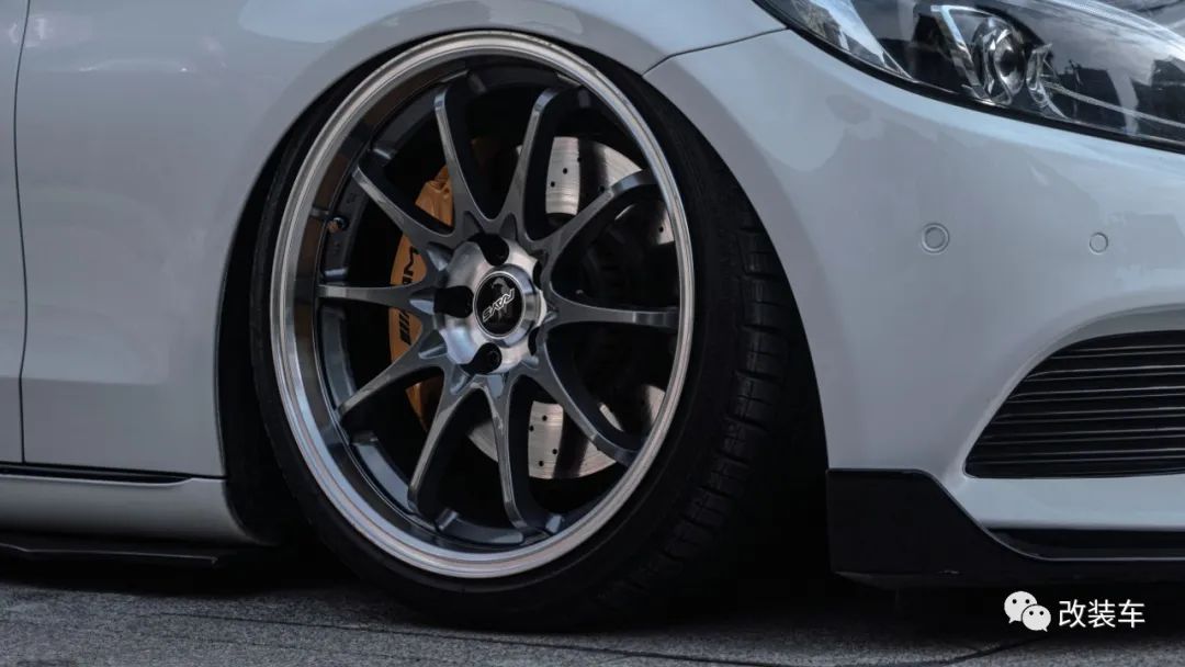 最有高级感的奔驰c200,奔驰c200老改新效果