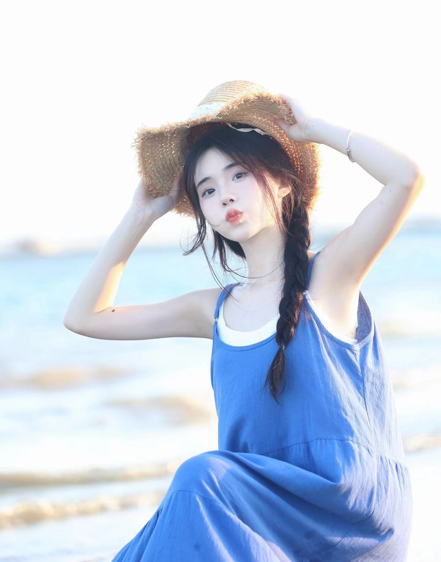 好看的手姿不嫌少，11个自然漂亮的手部姿势，拍照一个比一个好看