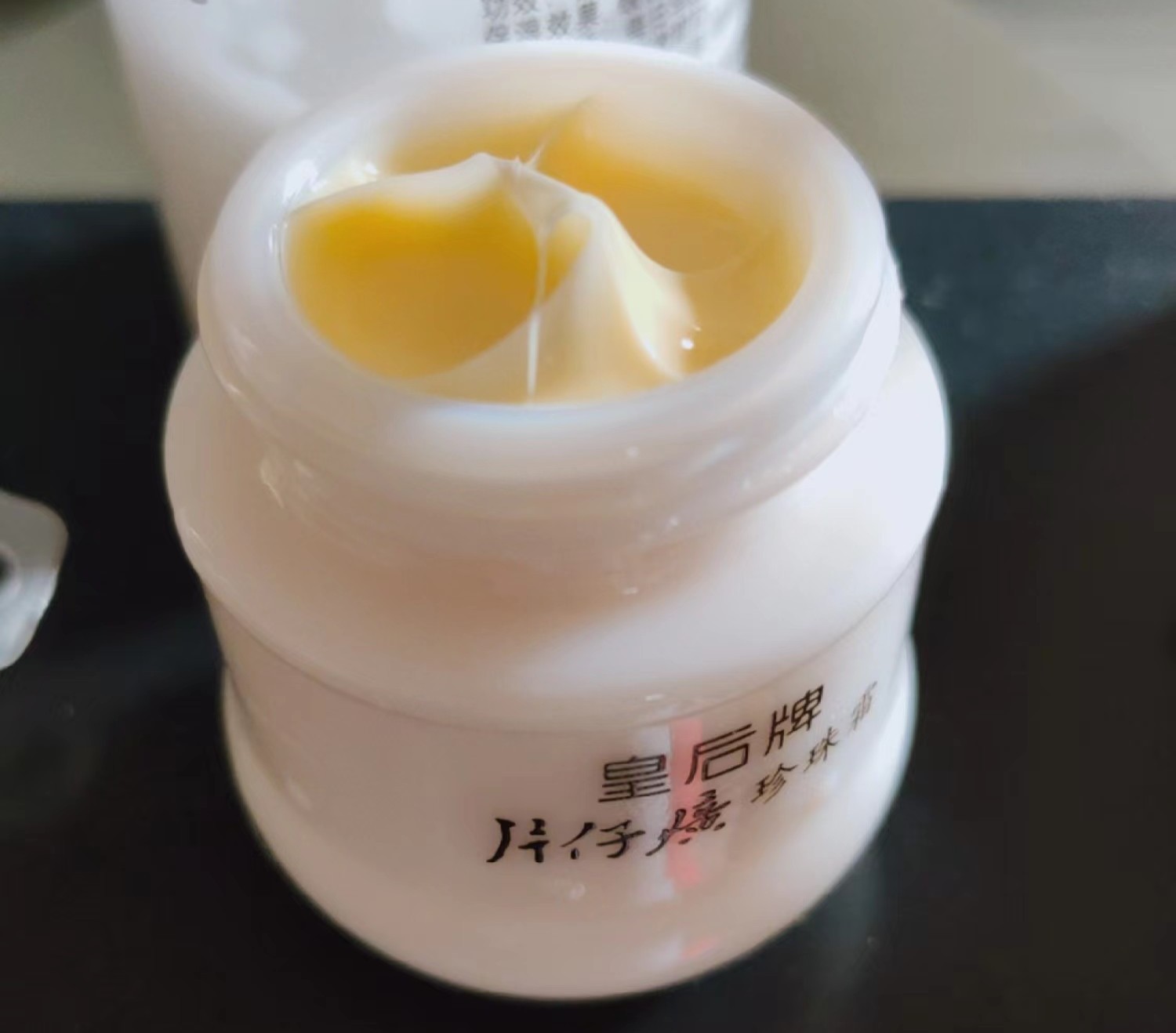 逛屈臣氏瞧见这几款“老国货”，别错过，虽然看着廉价但值得尝试