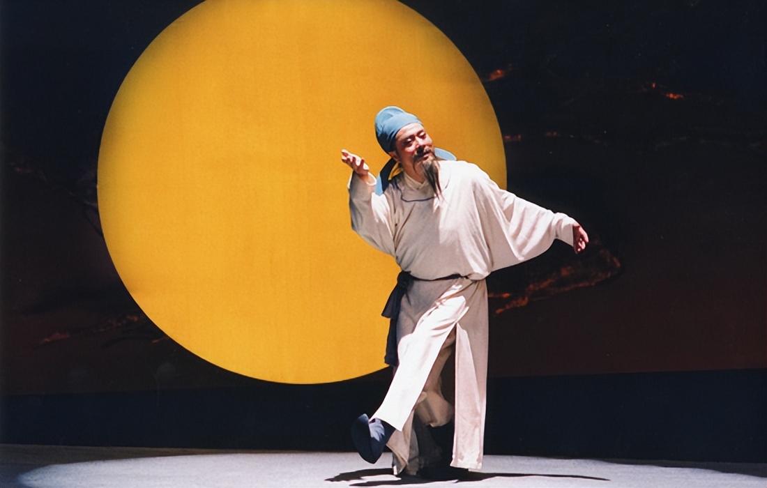 戏为六绝句杜甫原文注音版,李白与杜甫的艺术特色及文学地位