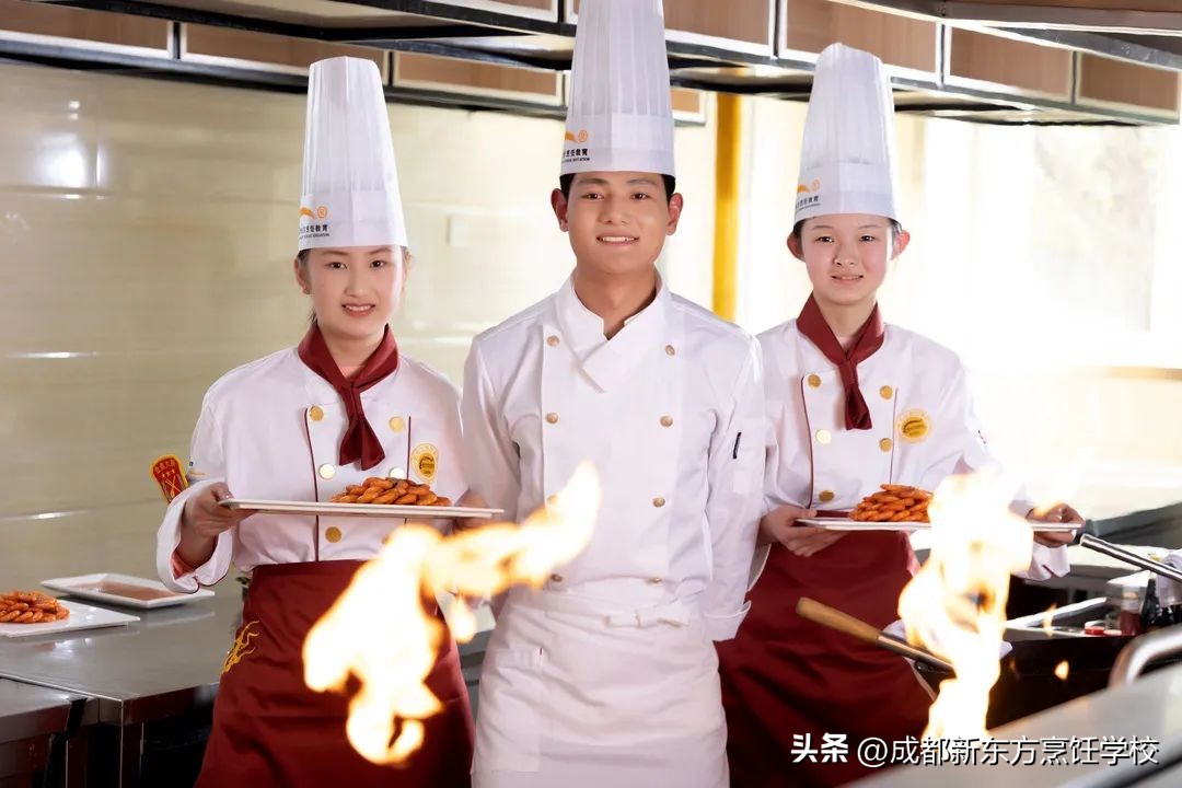 学厨师来湖北新东方烹饪学校,重庆新东方烹饪学院学厨师学费