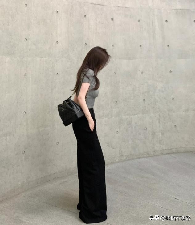 女人有没有气质看体态就知道,女生有没有品味怎么看出来