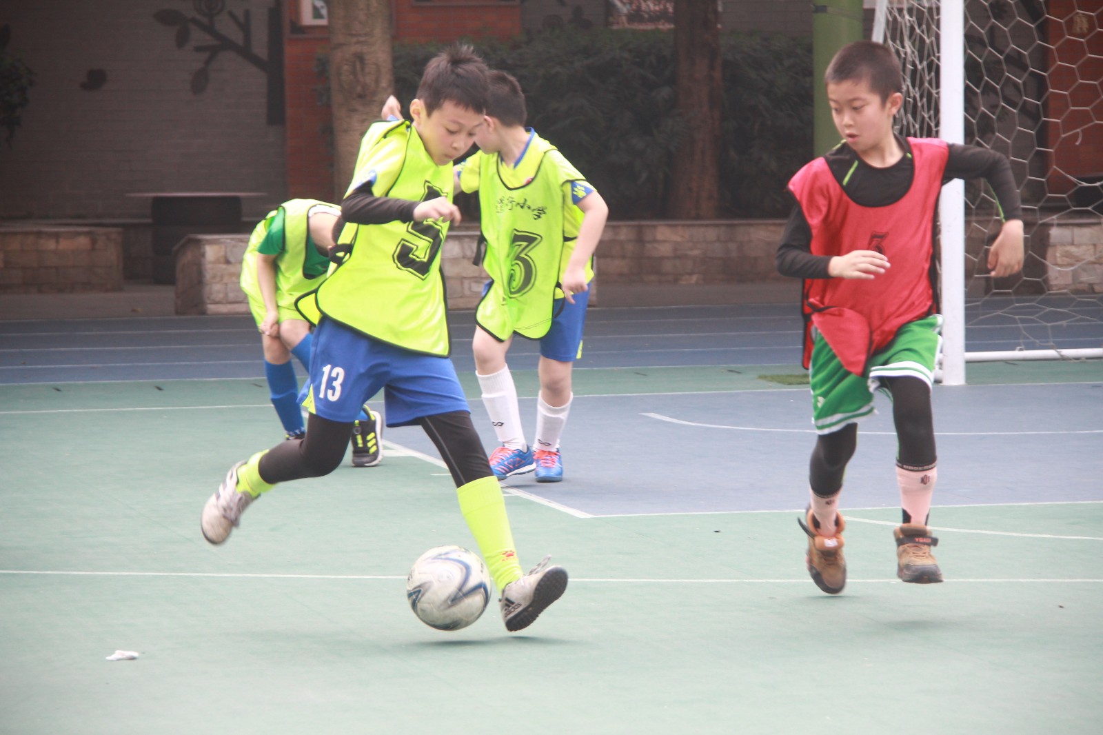成都小学周末素质拓展营重开,动静结合活动