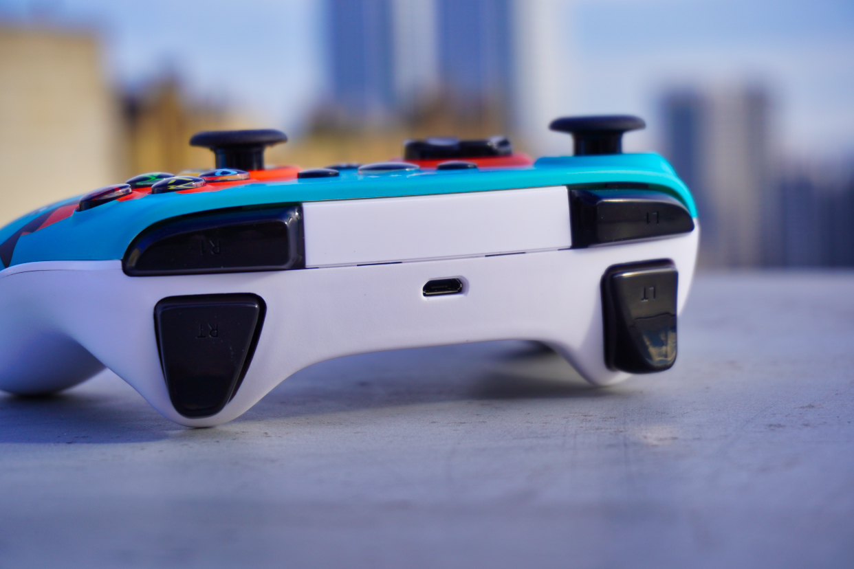 莱仕达p20手柄原神,莱仕达手柄p20可以玩什么游戏