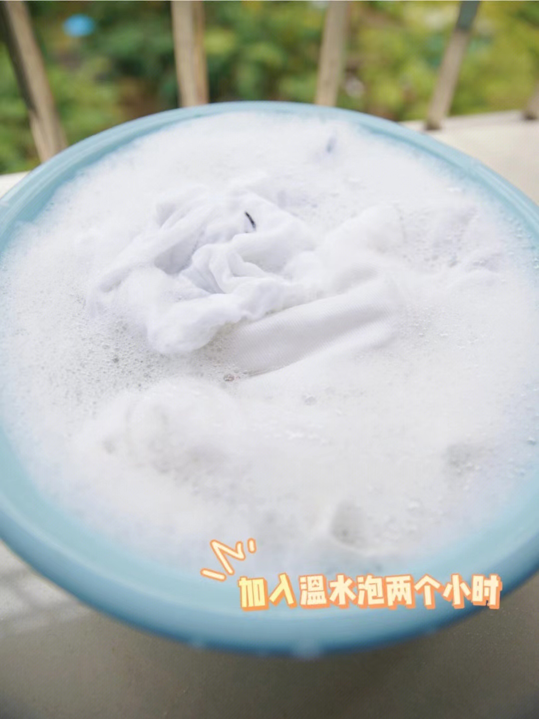 衣服上溅到油污怎么办,啫喱水加牙膏可以去除衣服油污吗