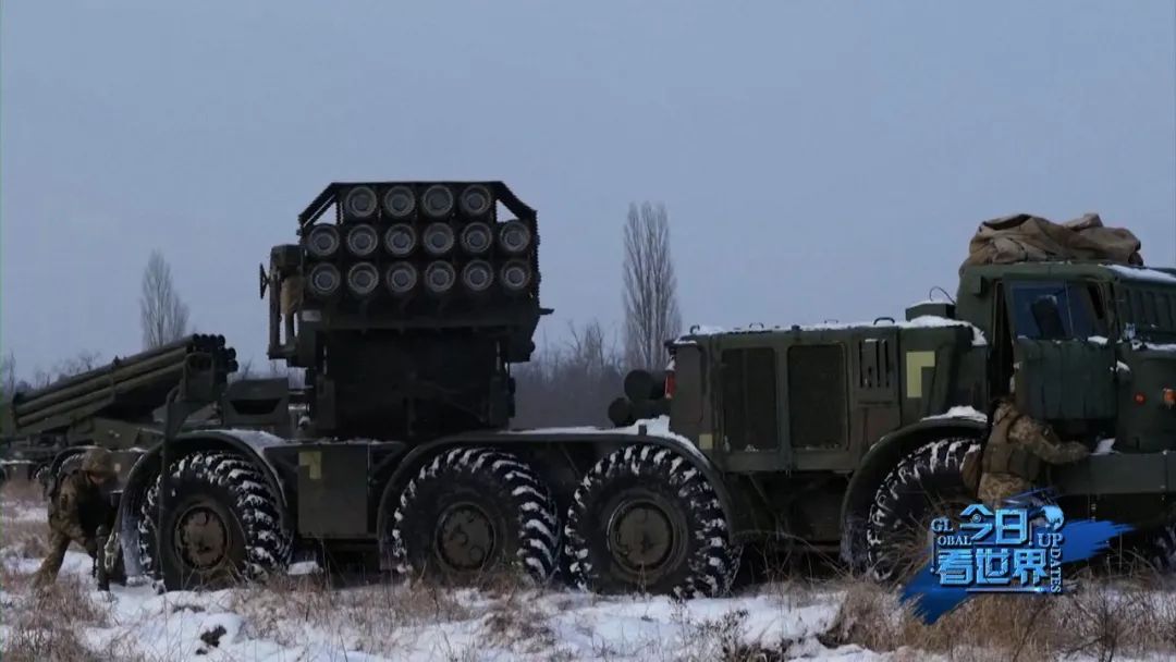 “开战日”直播撤军,听说这次俄乌最激烈的“战场”在中国微博?