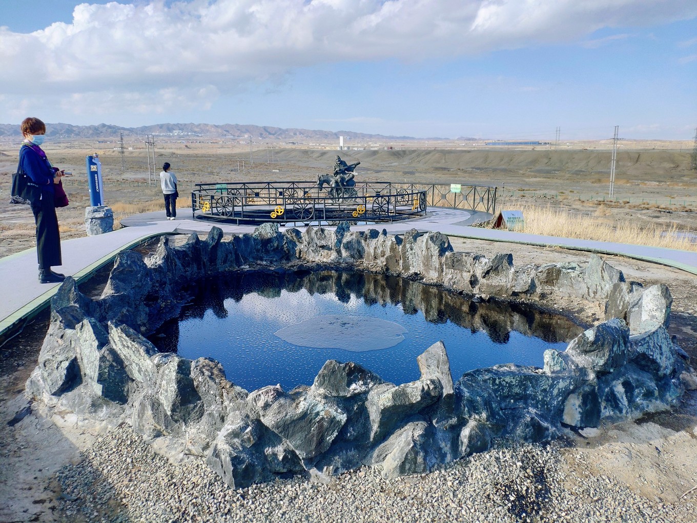 新疆克拉玛依第一座石油城市,克拉玛依一座以石油命名的城市