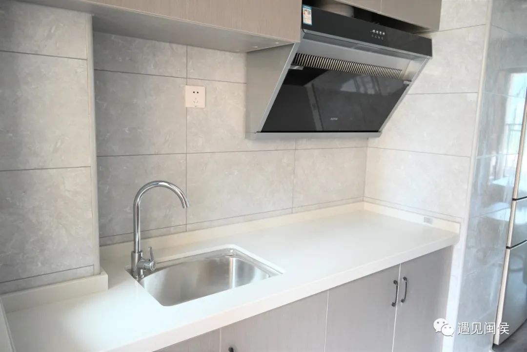 拎包入住的豪华公寓,全新精装酒店式公寓拎包入住