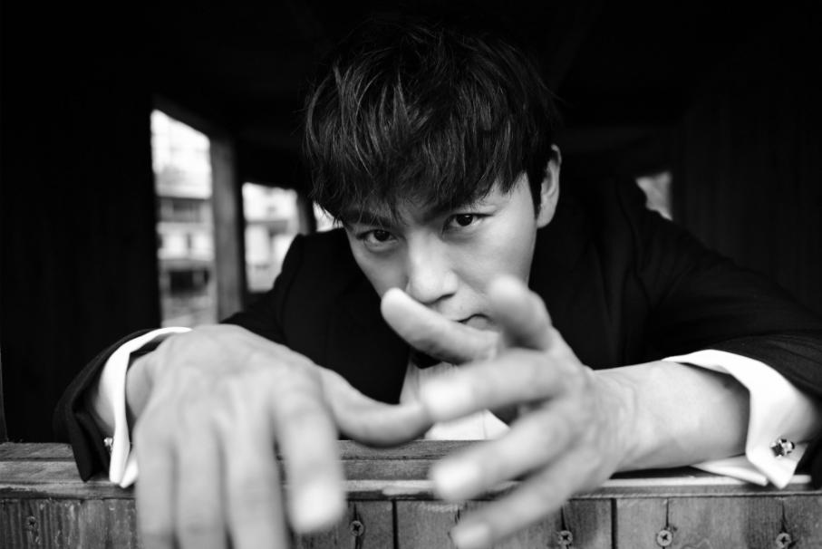 年轻时候最帅的5个男演员,那些长得一般却很有气质的男演员