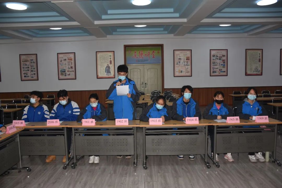 吐心声情系学校发展献计策助力梦想启航！太原十九中2021年学生座谈会