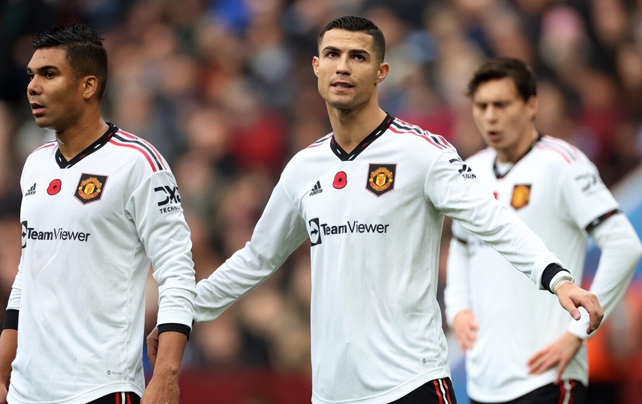 英超最新积分战报：两大豪门落败，榜首易主，利物浦击败热刺