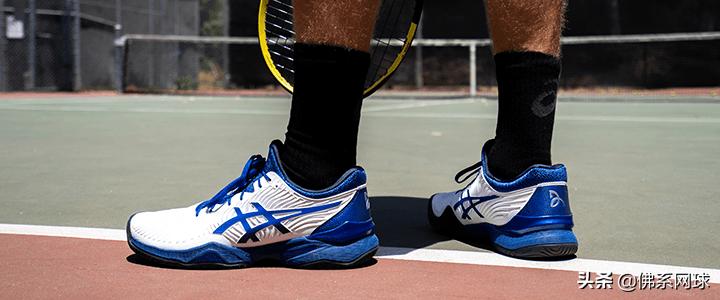 打网球应该选什么样的网球鞋,网球鞋测评耐克