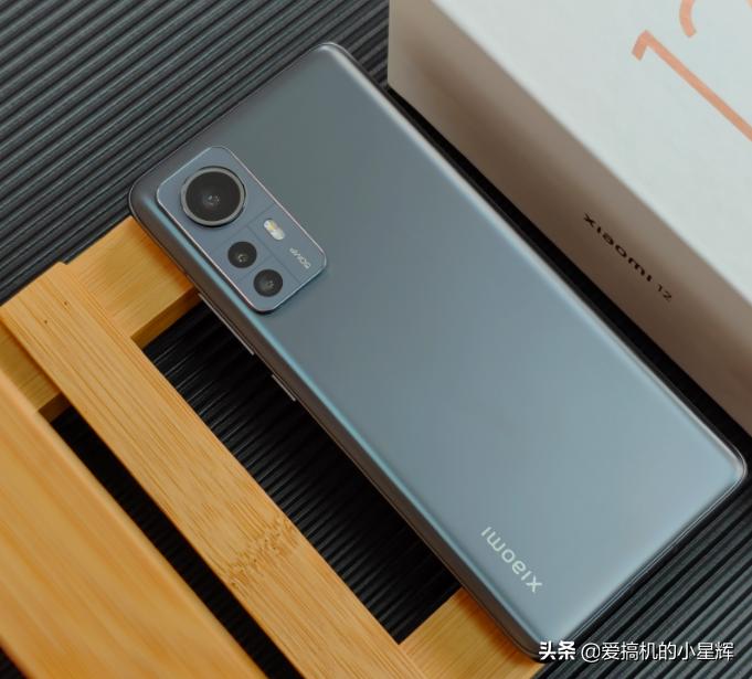 小米12值得买吗拍照效果怎么样,小米12值得买吗现在