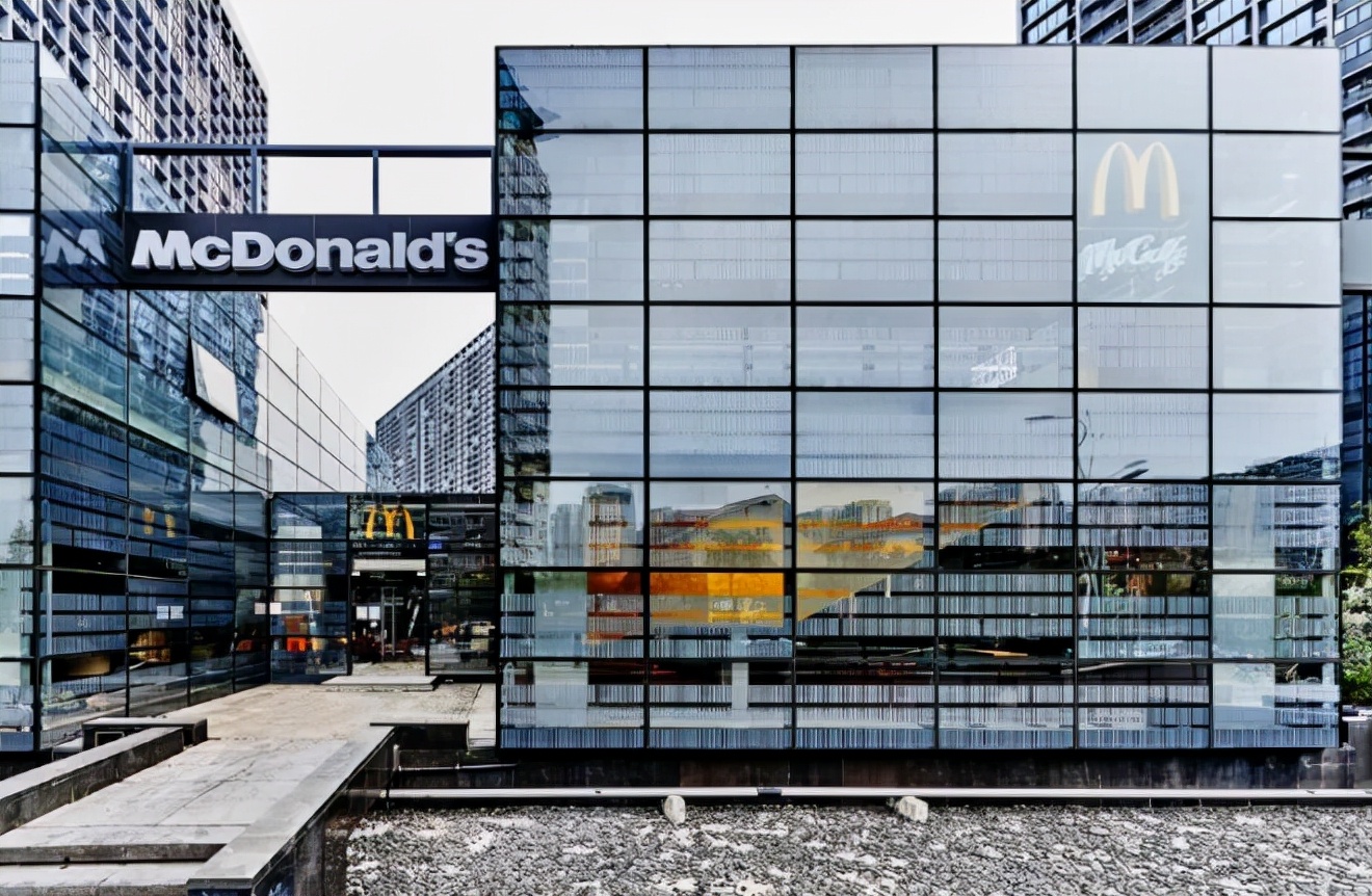 蜜雪冰城咖啡商业模式,新苏宁门店蜜雪冰城