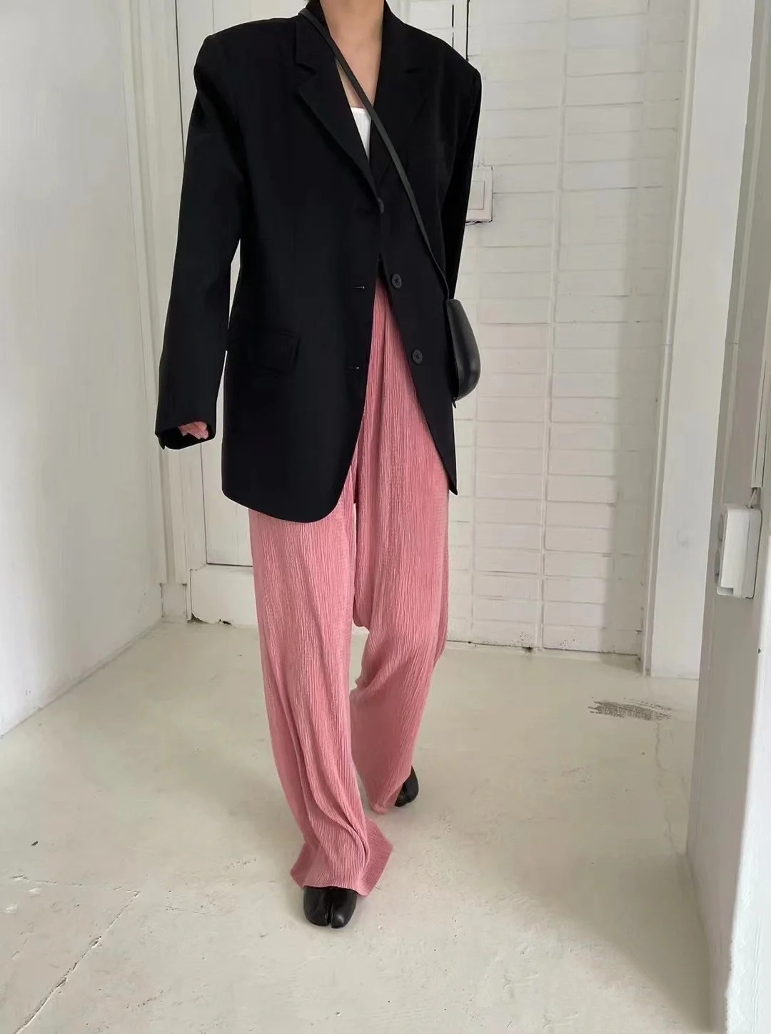 冬天穿什么裤子显瘦显腿长卫裤,百搭裤子设计感显高显瘦直筒裤