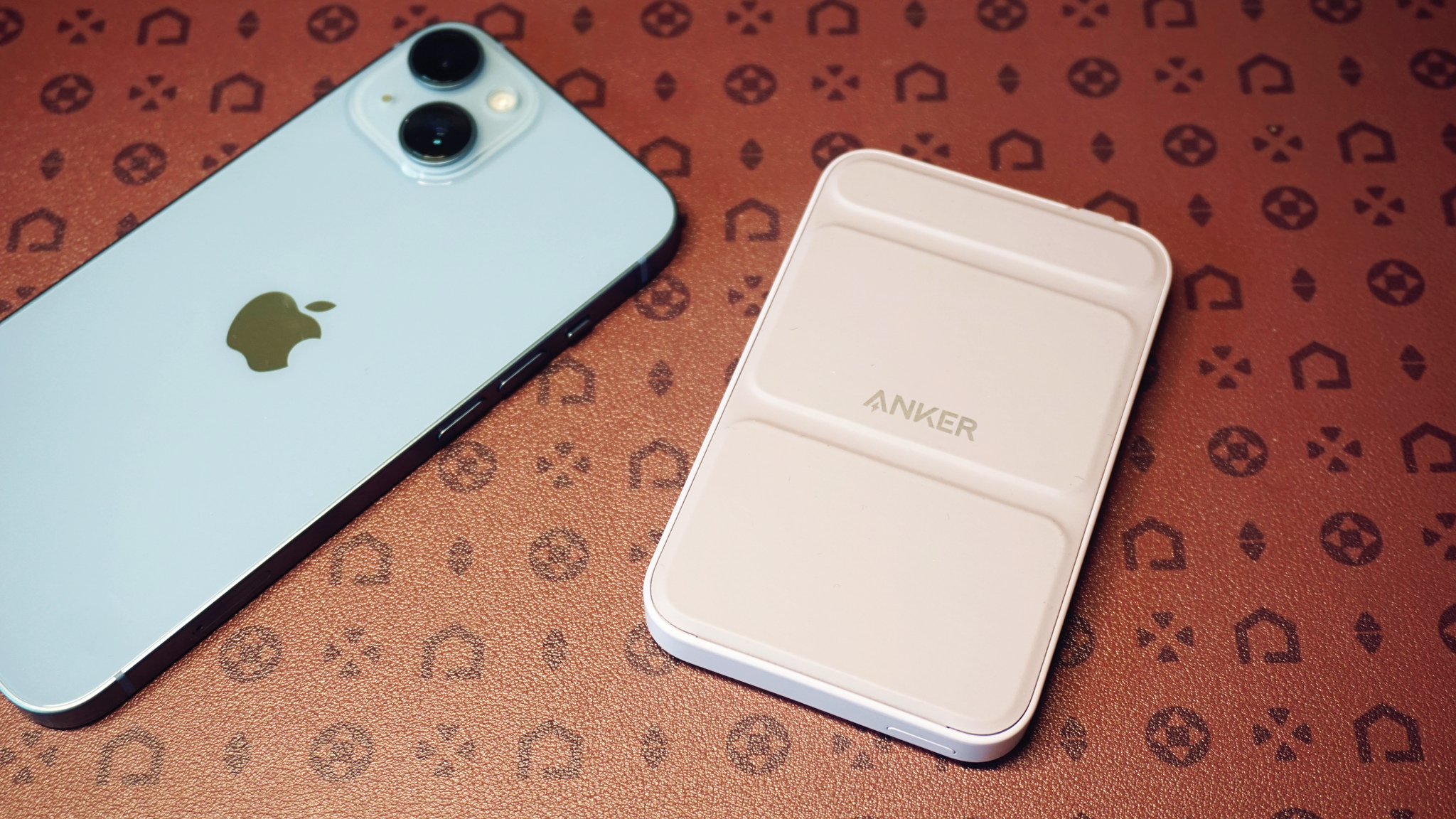 苹果充电宝magsafe平替,怎么给苹果magsafe磁吸充电宝充电