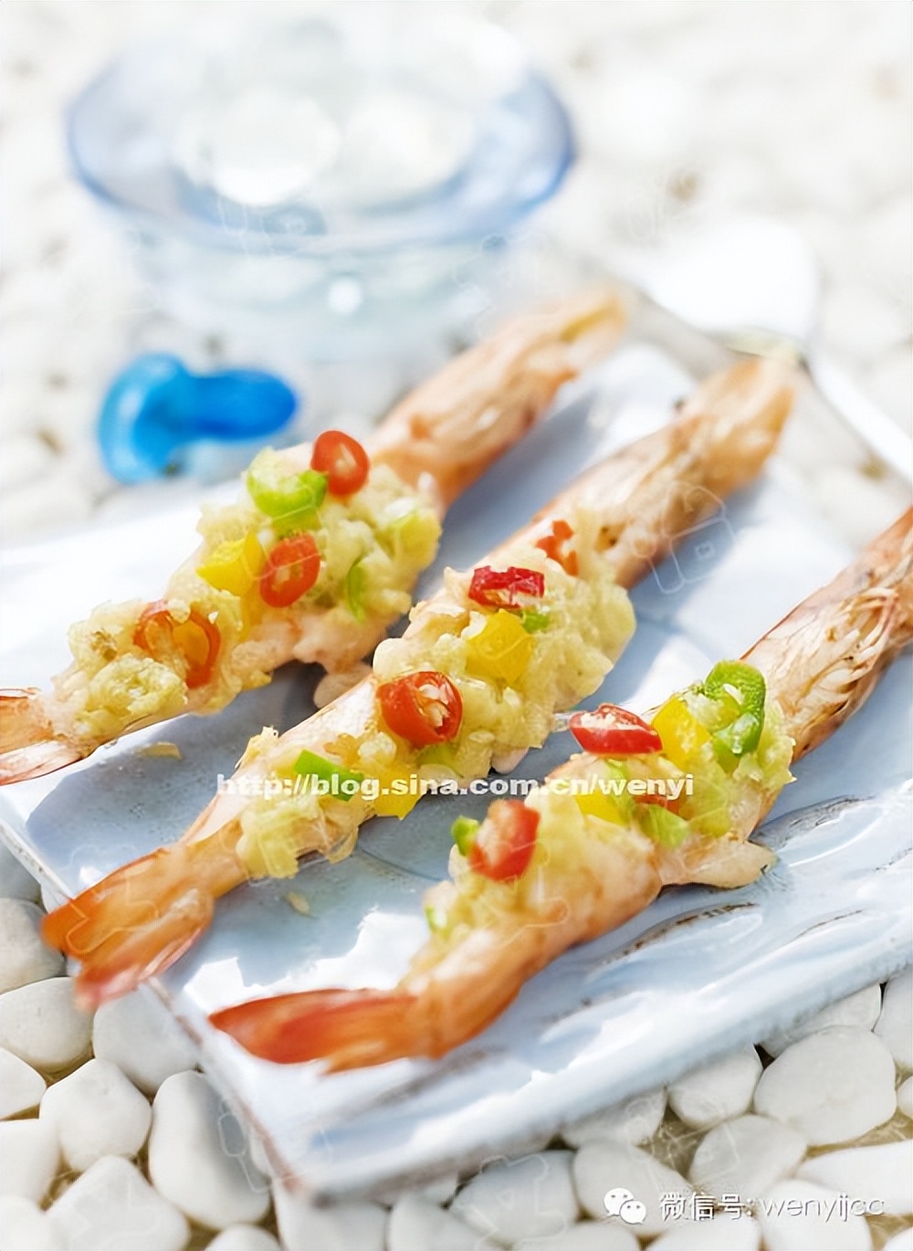 吃虾吃到生虾,吃虾吃到像口香糖