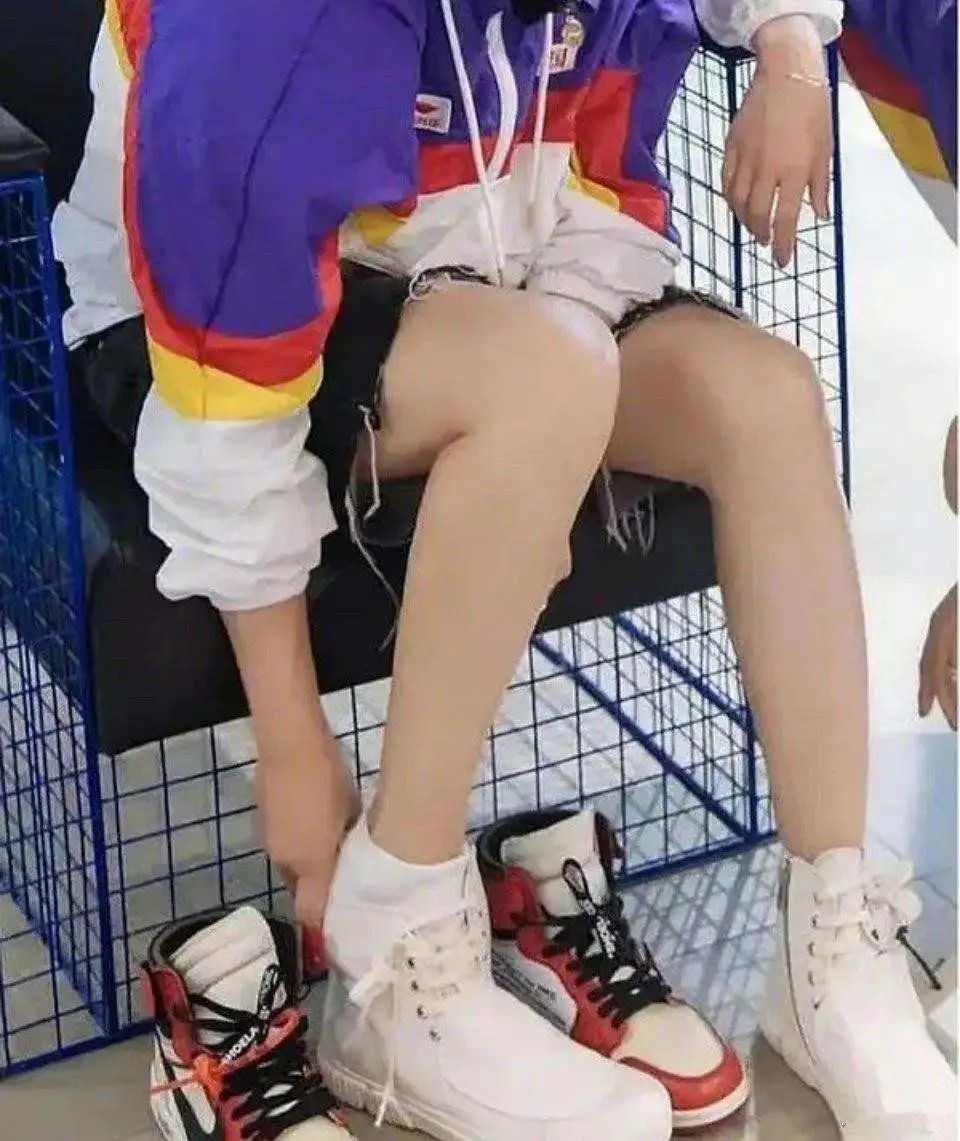 为什么大帅哥都是大脸,好好的帅哥为什么长了个嘴