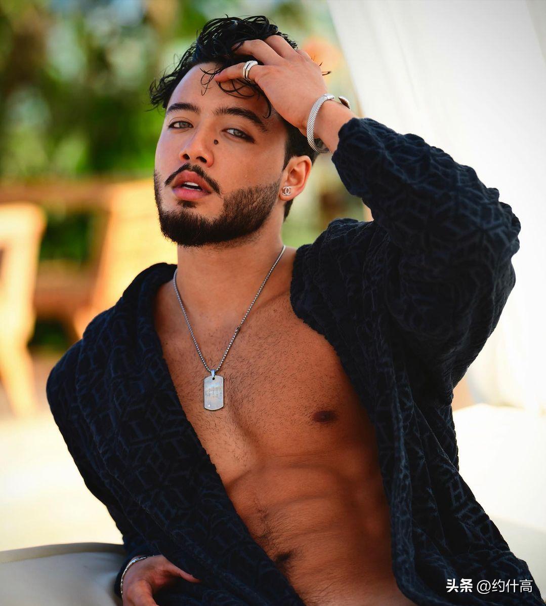 2024意大利队最帅的球员,意大利最帅足球男模队