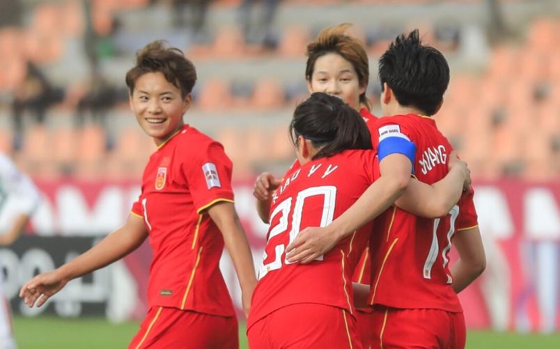 女足水庆霞用实力证明女性的力量,女足教练水庆霞谈夺冠