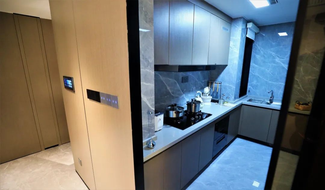 中建钢结构装配式,走进钢结构工厂