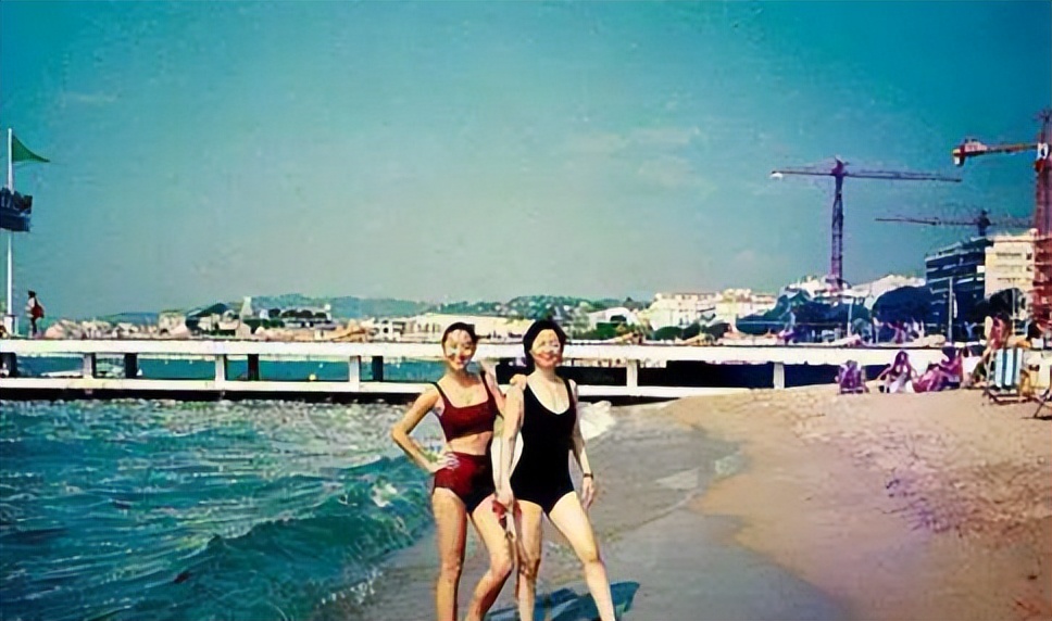 揭秘一代歌后邓丽君死亡之谜,邓丽君简介几岁死的