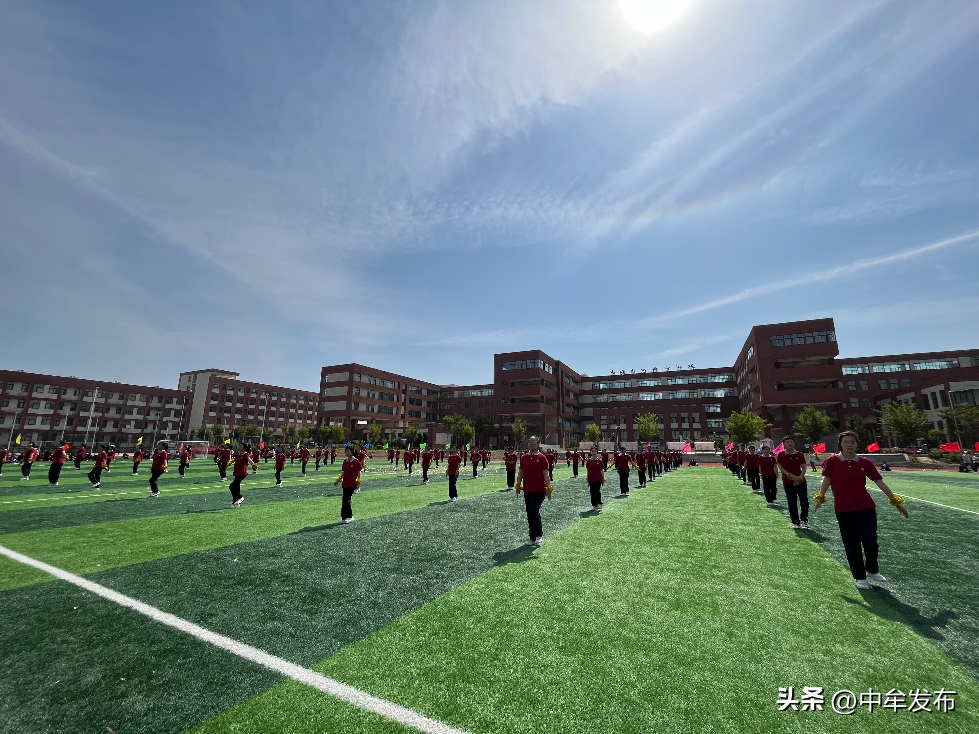 狼城岗镇第一初级中学足球文化节,小学足球文化节开幕式