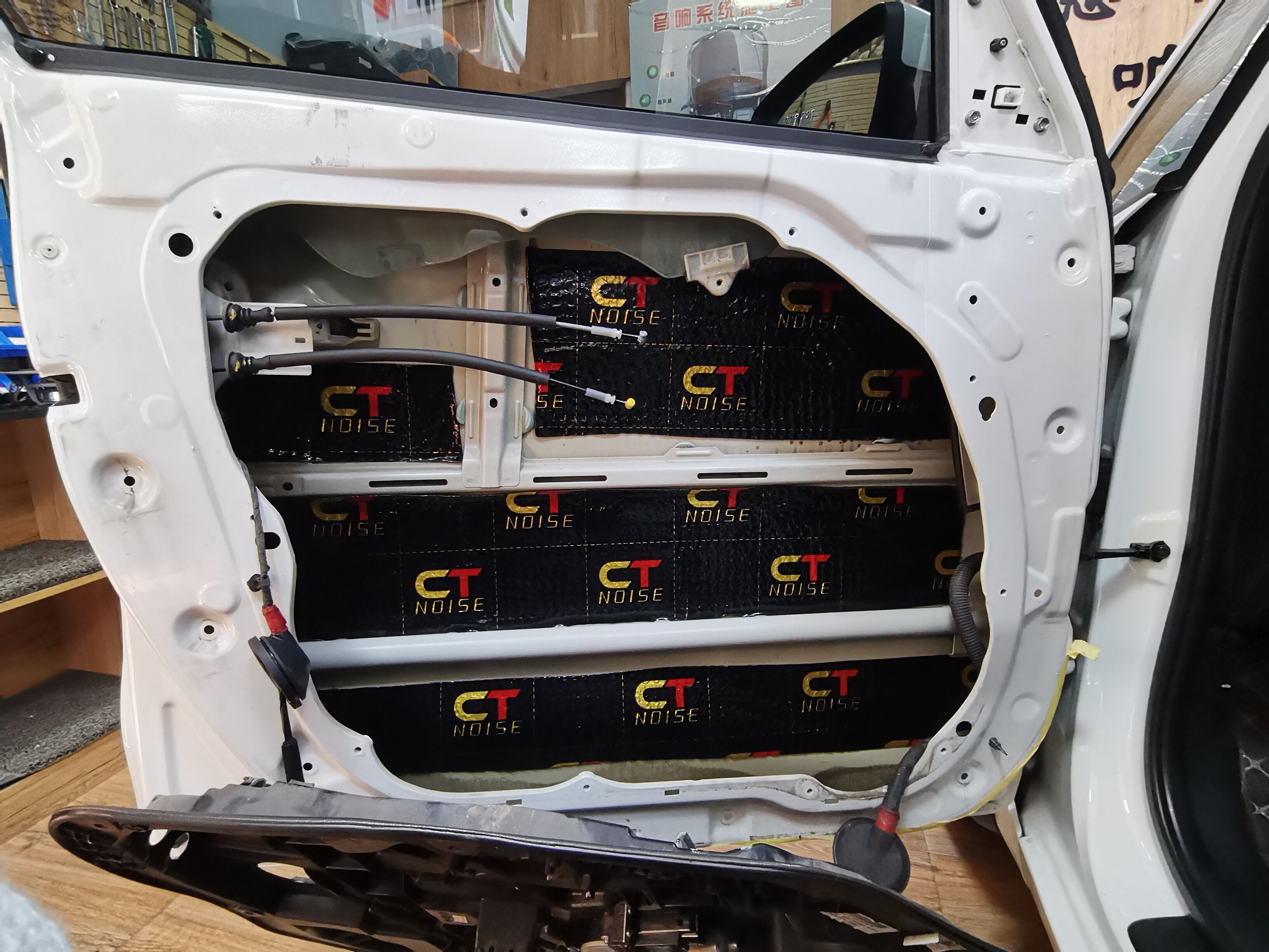 起亚佳乐怎么升级改装,起亚佳乐音响设置