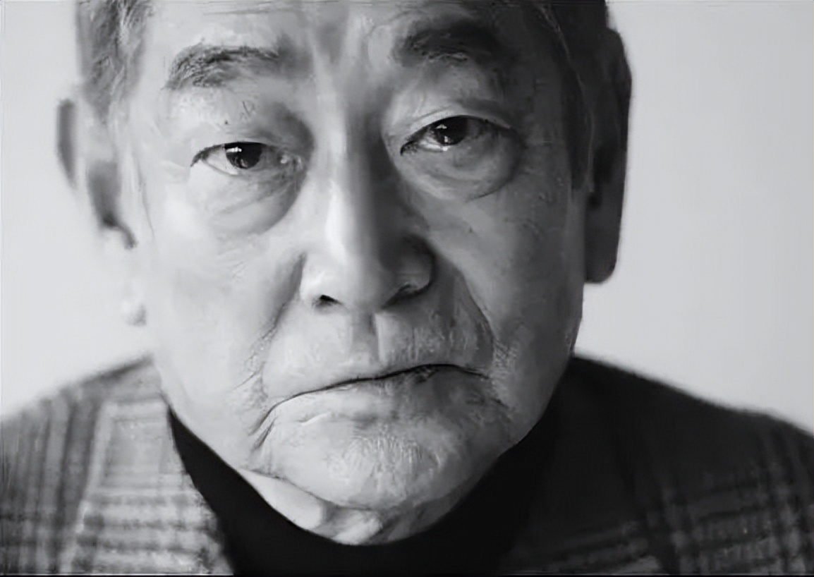 日本演员高仓健逝世,高仓健在日本地位