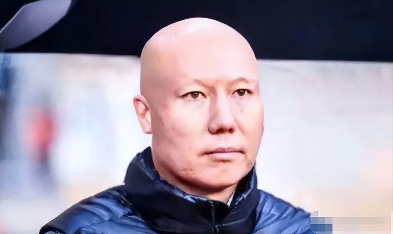 李铁案迎大结局?曝妻子龙菲花200万捞李铁,请律师进行无罪辩护