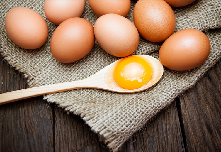 中老年每天啥时候喝奶补钙最好,奶制品补钙方法