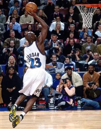 nba最受欢迎的十大巨星,nba历史最受欢迎的球星排名