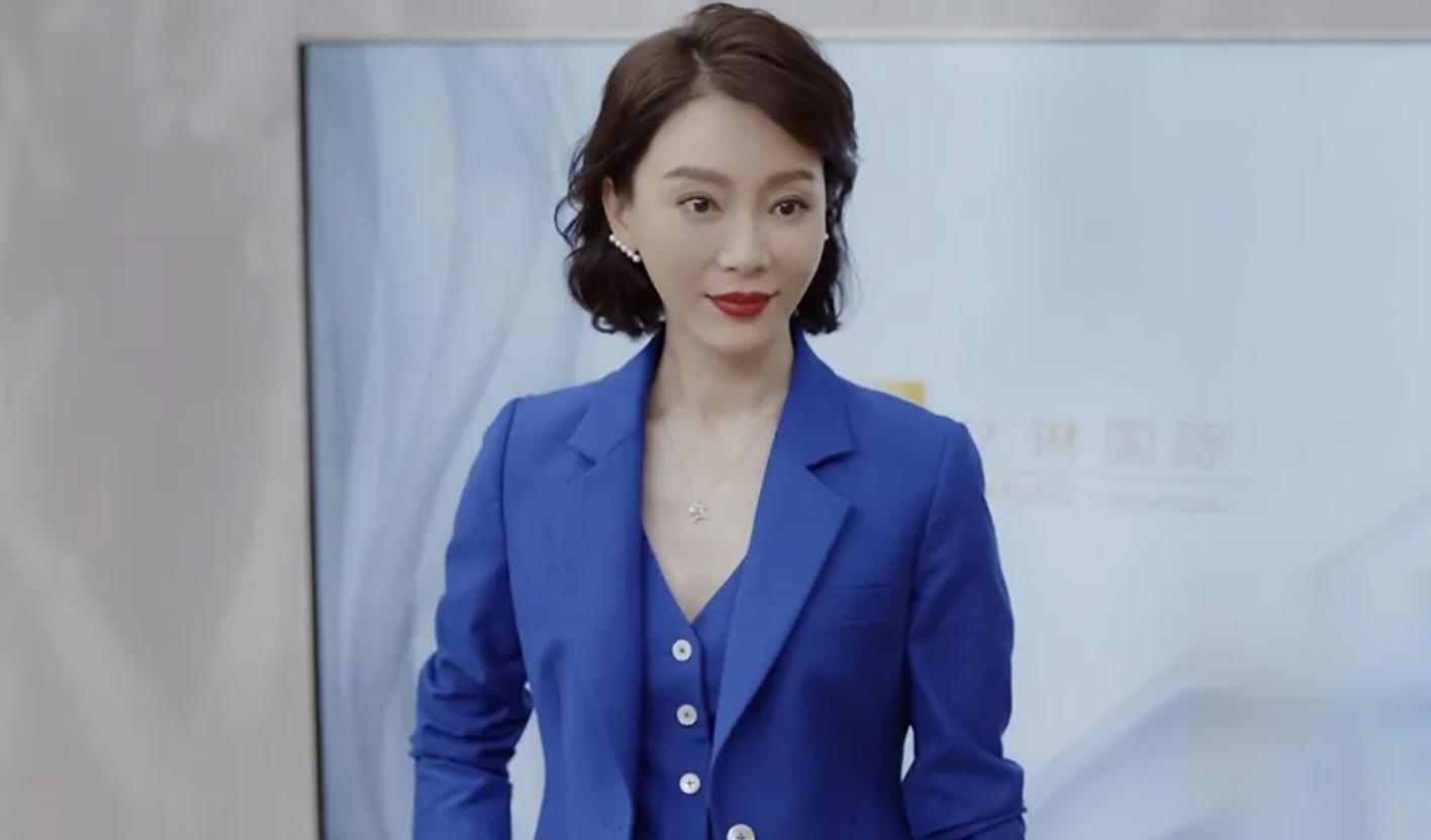 白富美家世显赫,9位娱圈消失的白富美